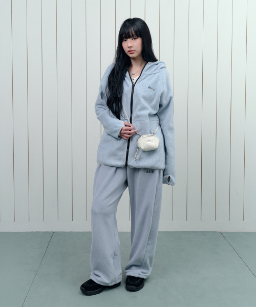 MIA FLEECE PANTS / LIGHT-BLUE