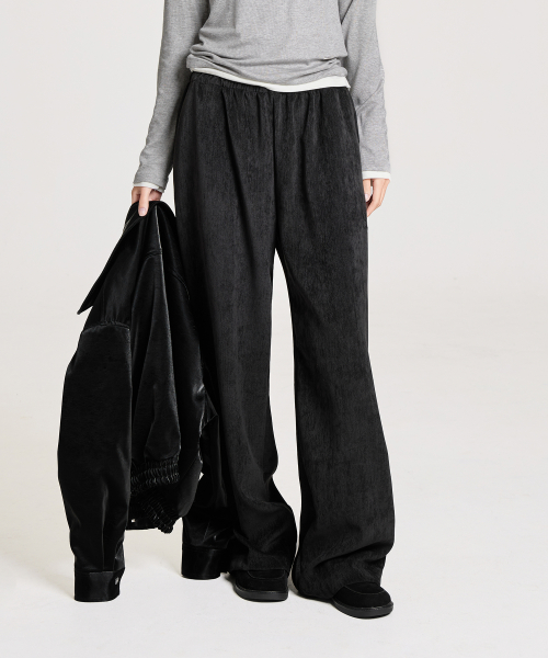 VELOUR SIGNATURE EMBROIDERED BANDING PANTS, BLACK
