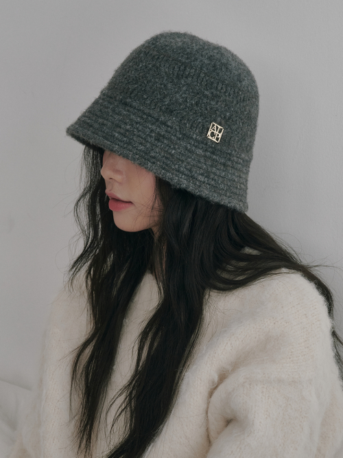 Arrow Ring Bucket Hat (Charcoal)