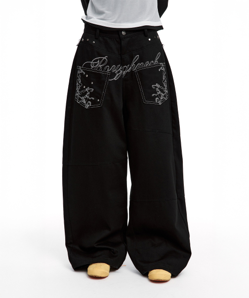 Backflare Curved Pants Black