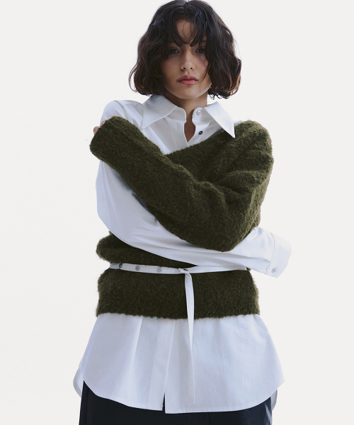 ONE SIDE OFF-SHOULDER SWEATER_ OLIVE