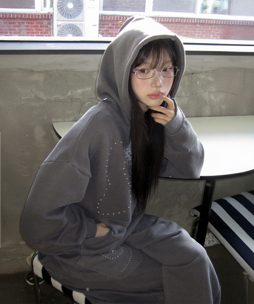 SYMBOL STUD PIGMENT HOODIE CHARCOAL