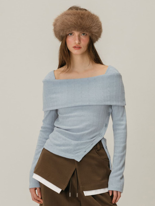 BUTTON OFF SHOULDER T-SHIRT / SKYBLUE