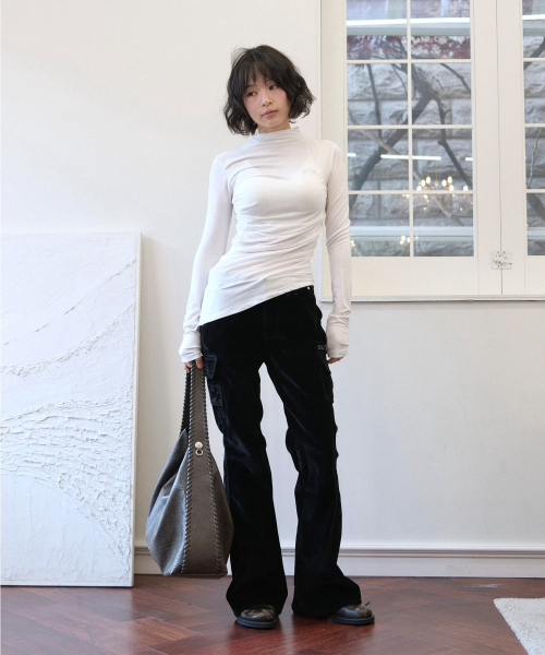 ONYX VELVET BOOTCUT PANTS