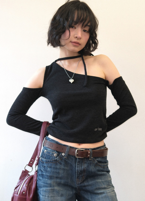 MUSE CUT-OUT TEE / BLACK