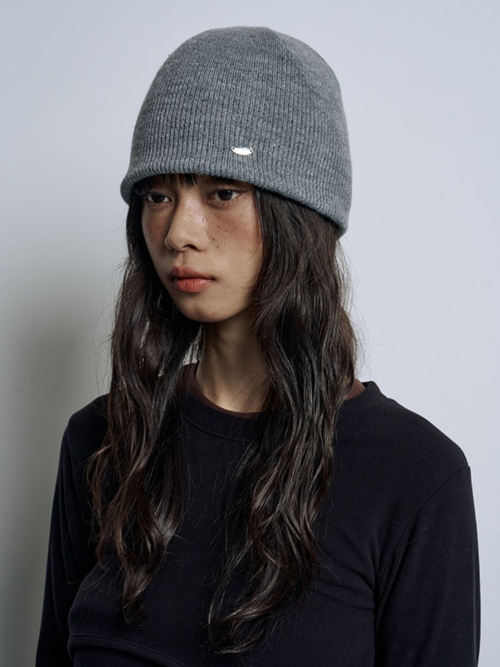 RAMEE LOGO BEANIE [GRAY]