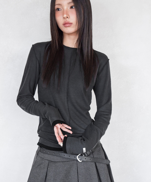 LABEL INCISION LONG SLEEVE T-SHIRT, CHARCOAL