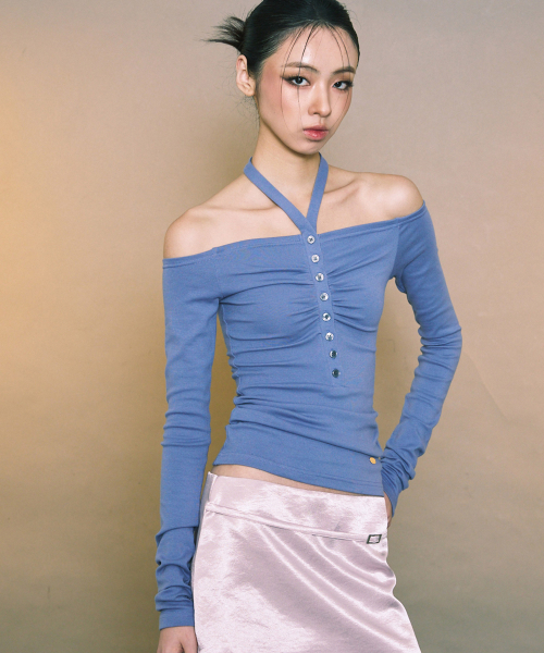 BUTTON OFF SHOULDER TOP