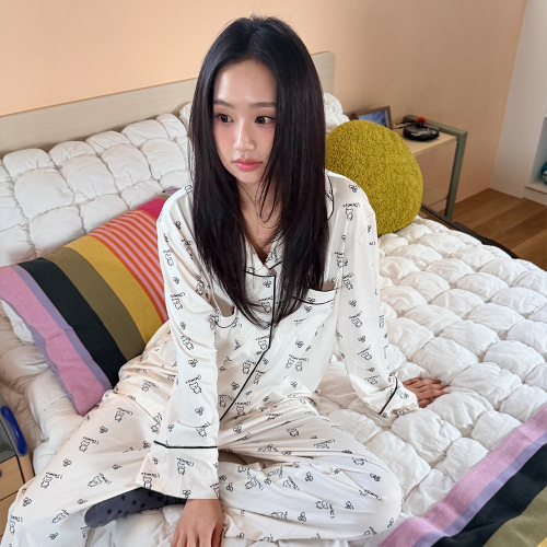 [withsome made]어쩌라고 잠옷 상하의 세트