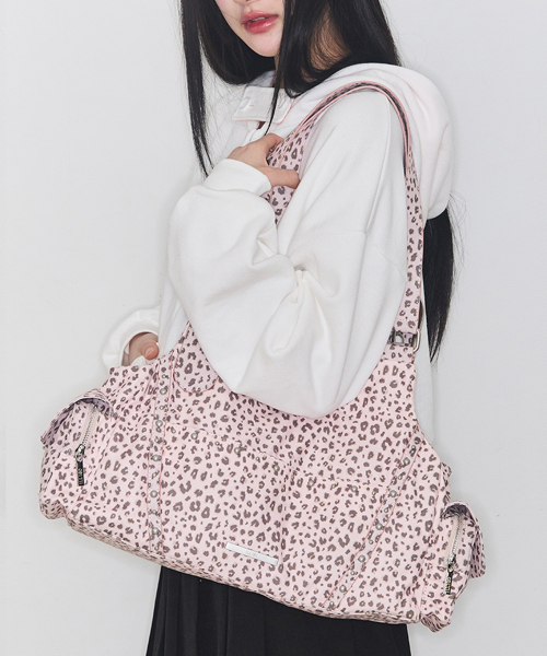LOOP DOUBLE POCKET SHOULDER BAG PINK LEOPARD