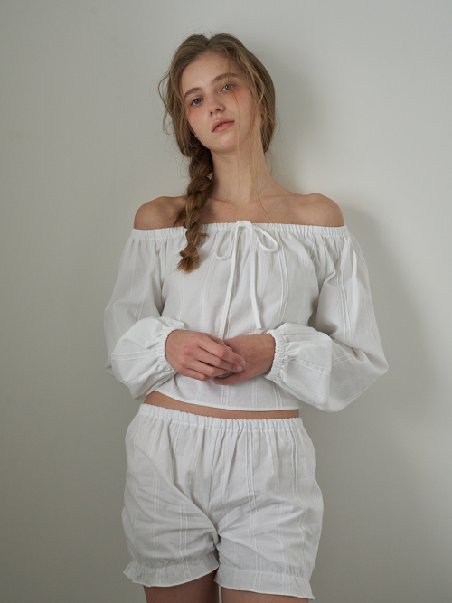 Mellow Ribbon Off-Shoulder Blouse_White