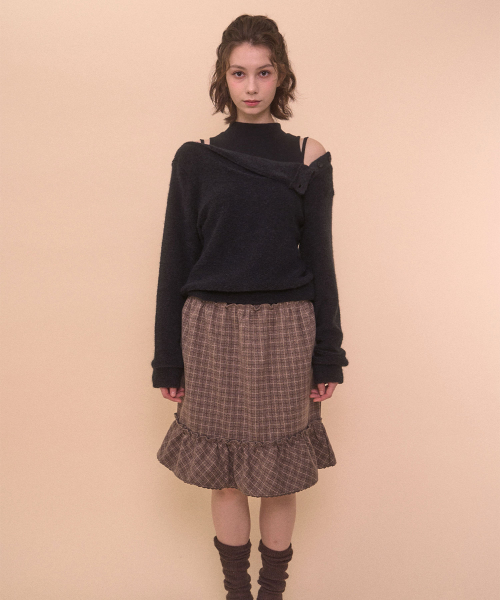 FUZZY BOAT NECK KNIT-BLACK