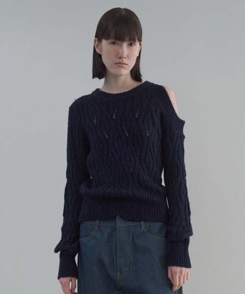 Shoulder Cut-Out Cable Pullover [NAVY]