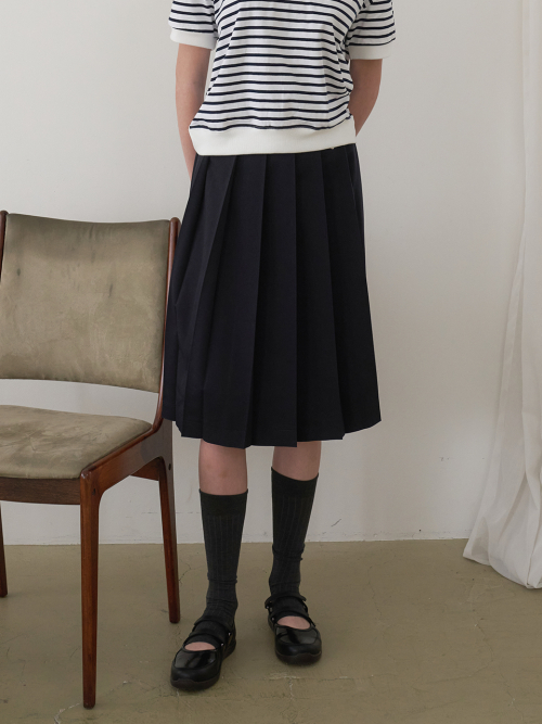 Classic Soft Pleats Skirt_Dark navy