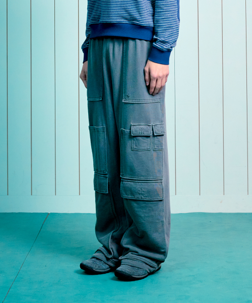 TCM pigment multi cargo sweat pants (charcoal)