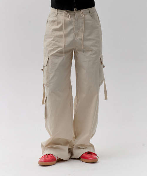 PLAIN NYLON CARGO PANTS [BEA]