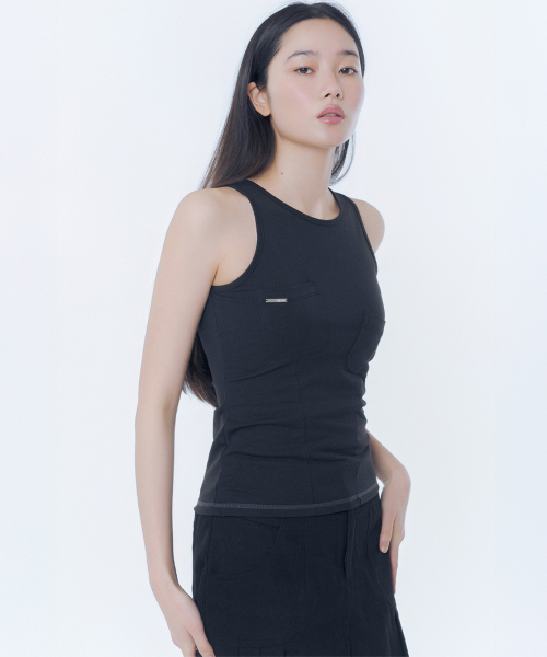 Pocket pointed sleeveless BLACK