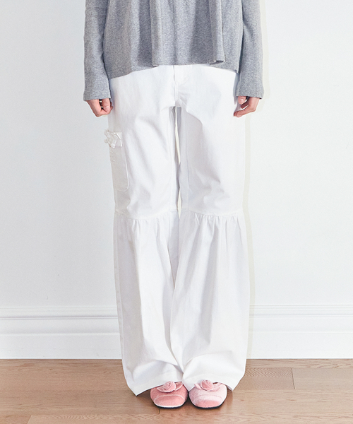 SHIRRING BOOTCUT PANTS WHITE
