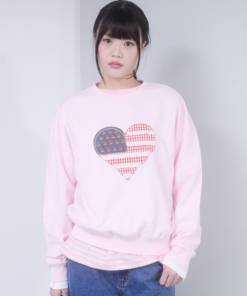 CHERRY USA HEART APPLIQUE LOOSE-FIT SWEATSHIRT(LIGHT PINK)