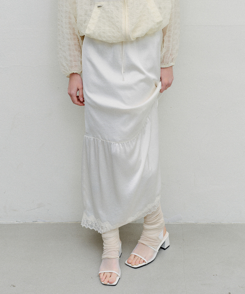 SATIN LACE MAXI SKIRT - IVORY