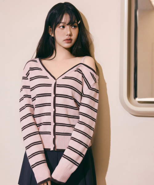 ONE OFF SHOULDER STRIPE WOOL BLENDED CARDIGAN PINK