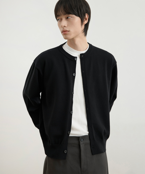 워셔블 세미 크롭 니트 가디건 블랙