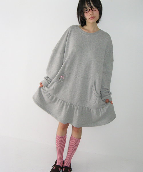 OVERSIZED RUFFLE HEM SWEAT DRESS GREY
