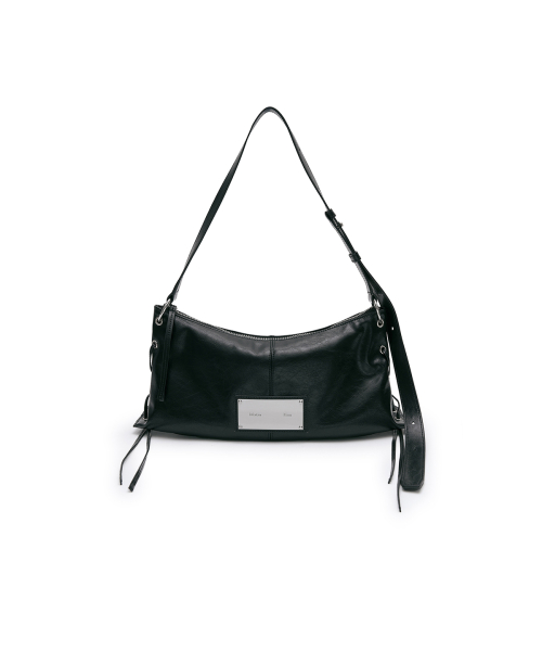 EYELET SHIRRING SHOULDER BAG IN BLACK
