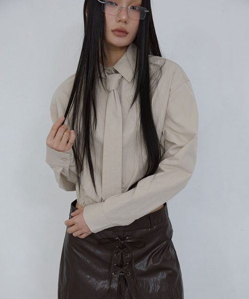 CROPPED TIE SHIRT_ BEIGE