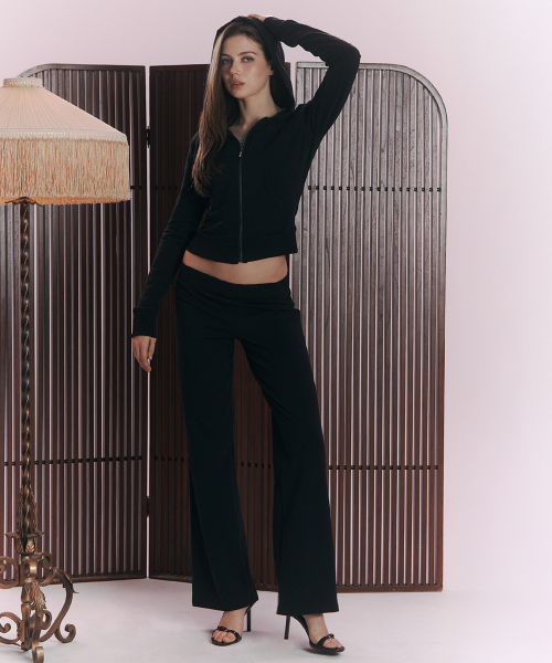 Dorothy Logo Patch Pants (Black)