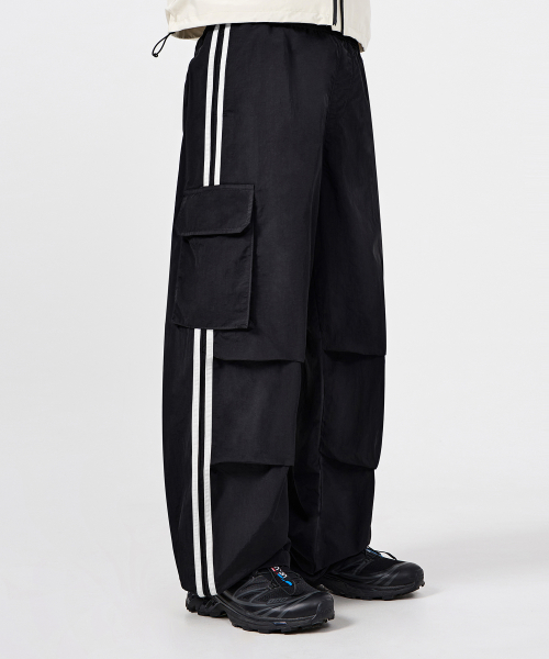 VLAD CURVED TRACK NYLON CARGO PANTS_BLACK