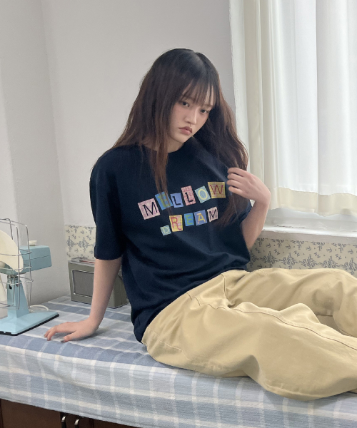 MELLOW DREAM Check Letter Half T-shirt NAVY