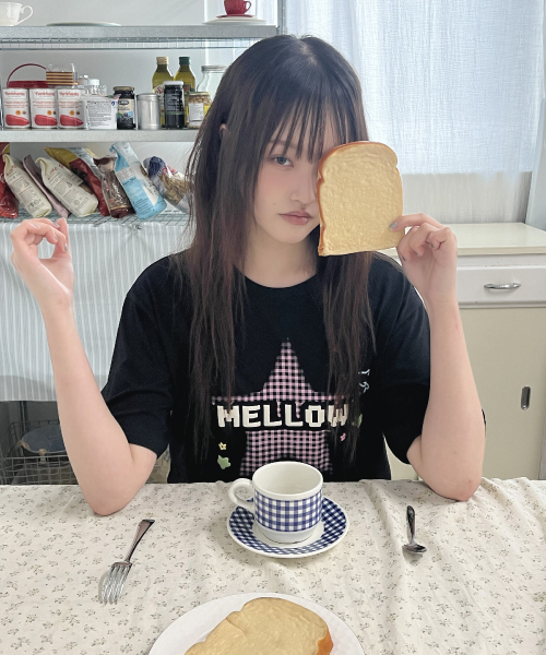 MELLOW Star Check Half T-shirt BLACK