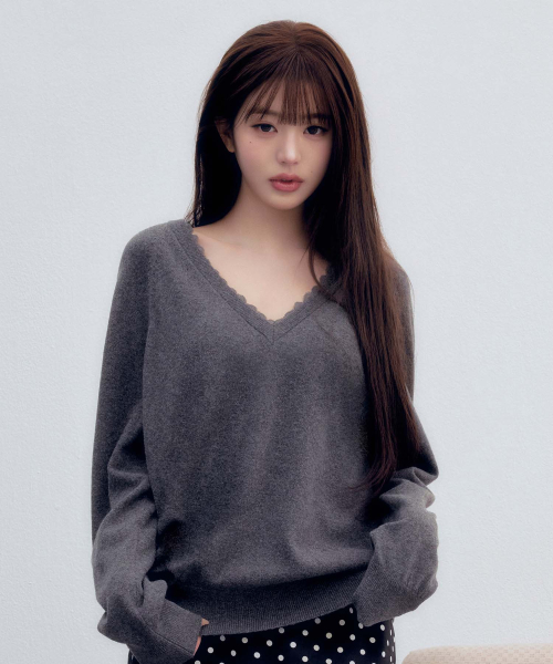 LACE V NECK KNIT CHARCOAL