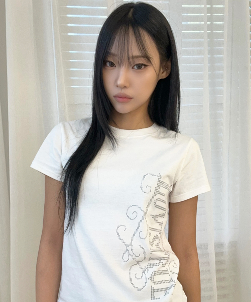 EL LUVISTRUE LOGO TEE(WHITE)