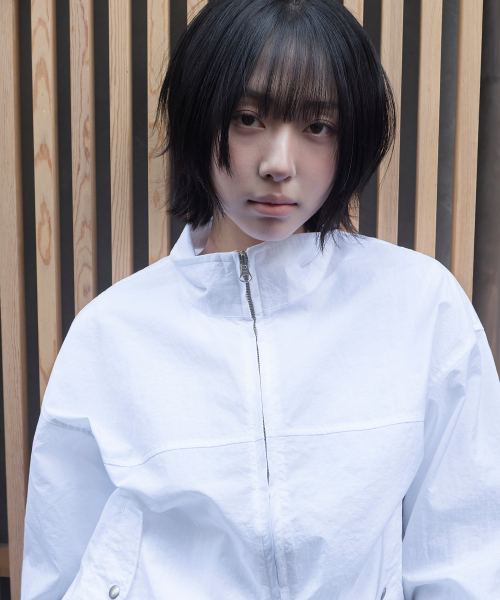 REGULAR FIT NYLON JACKET (WHITE)