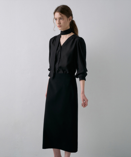 Tie V-Neck Dress[LMBFSPDR808]-Black