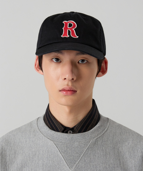 헤리티지 R 아플리케 볼캡 Black