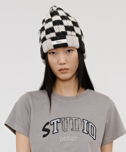 CHECKERED NEAT KNIT BEANIE IN CHARCOAL