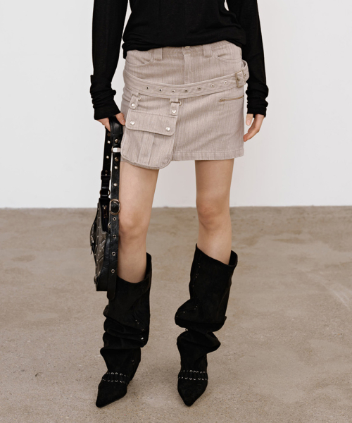 BELTED TUNNEL SKIRT IN BEIGE