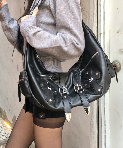 STRUM CROSS LEATHER BELTED SHOULDER BAG UNISEX