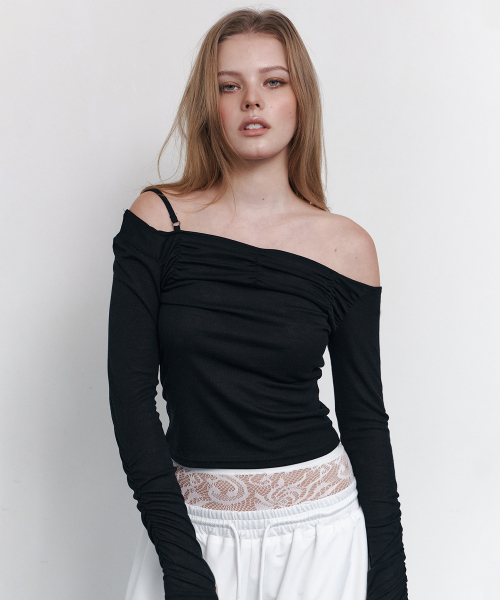 Halo Unbal Shirring Long Sleeve Top (Black)