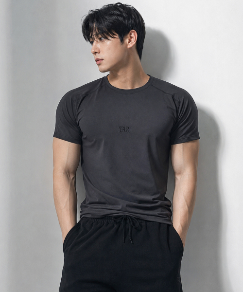 GTTAR008 머슬 핏 래쉬가드 (BLACK)