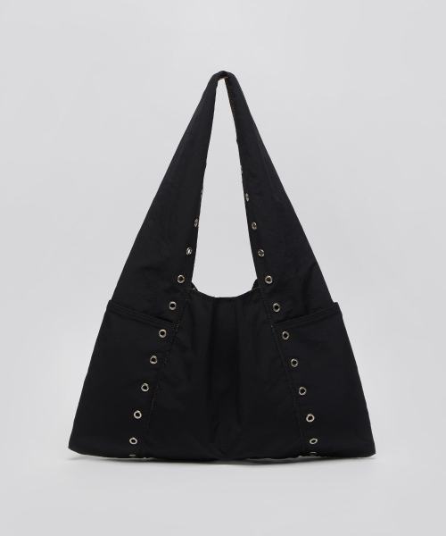 Eyelet shoulder bag(Black)_OVBSM26151BLK