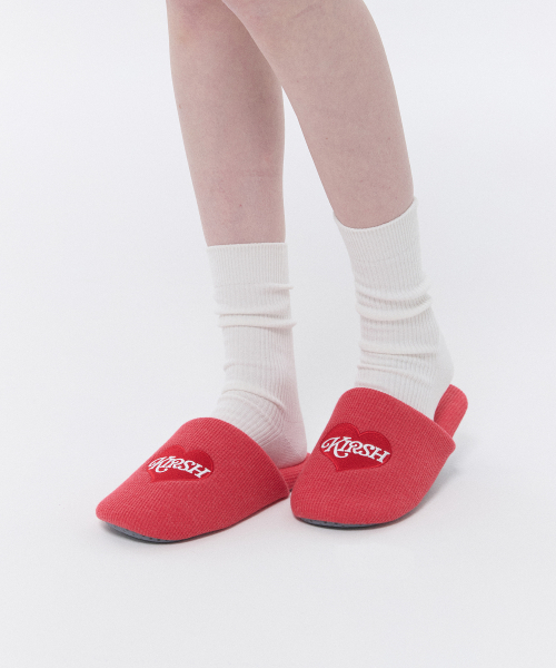 KIRSH MELLOW ROOM SLIPPERS(DEEP RED)