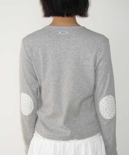 FLORAL ELBOW PATCH LONG SLEEVE GREY