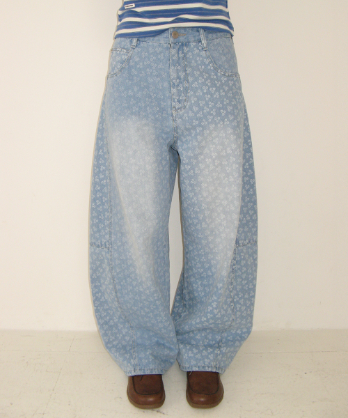 BALLOON FIT FLORAL DENIM PANTS LIGHT BLUE