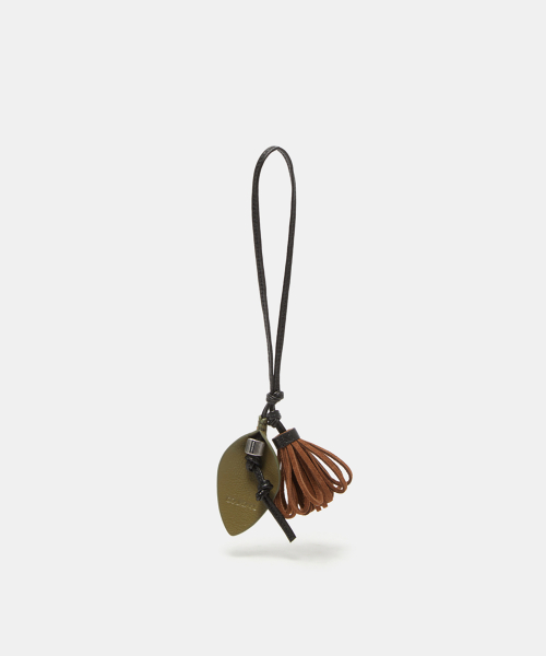 Mute Charm_RCAEX26143BRD