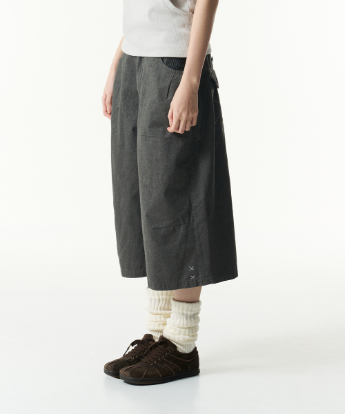 TCM pin stripe stitch half pants (charcoal)