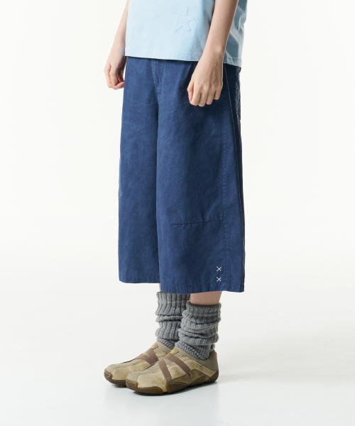 TCM pin stripe stitch half pants (blue)